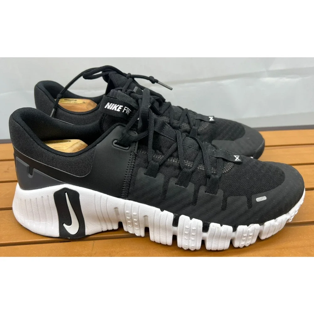 Nike Free Metcon 5 Black White DV3949-001 Mens CrossFit Gym Size 12 - Picture 2 of 12